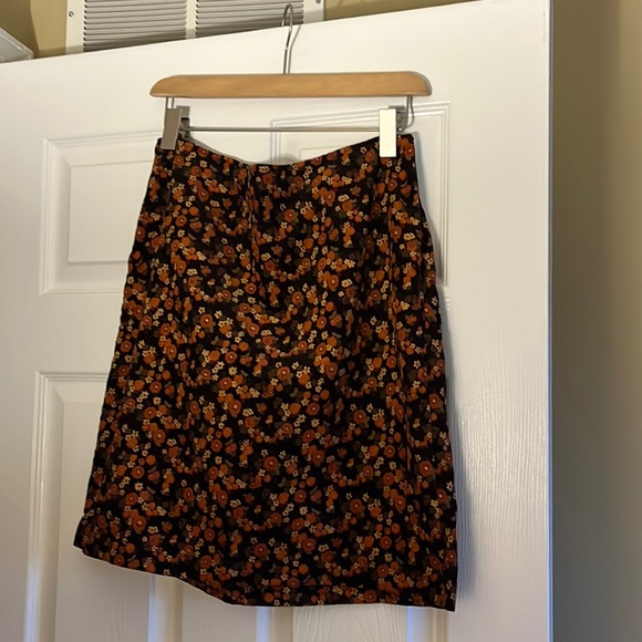 Ann Taylor LOFT Corduroy Mini Skirt - Picture 1 of 3